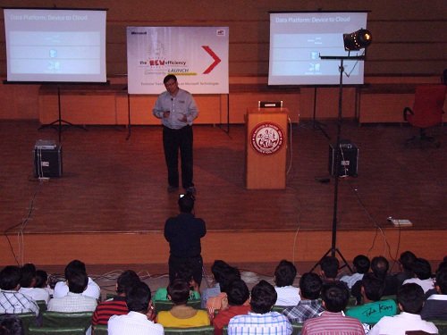 Pinal Dave at Ahmedabad Community Tech Days
